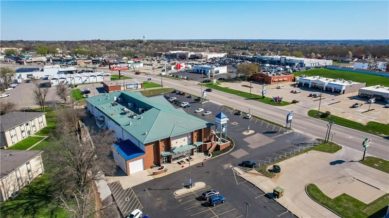 1900 Belt Hw, St Joseph, MO 64506