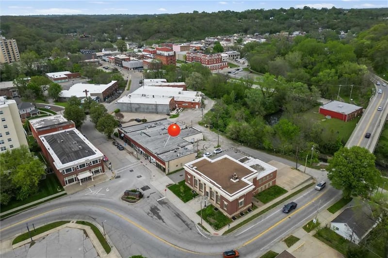 453-463 Thompson Ave, Excelsior Springs, MO 64024