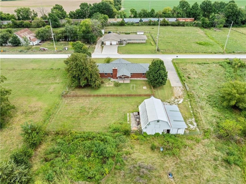 403 N Truman St, Lamar, MO 64759