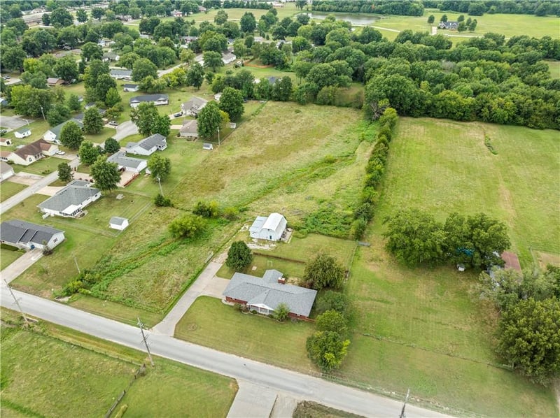 403 N Truman St, Lamar, MO 64759