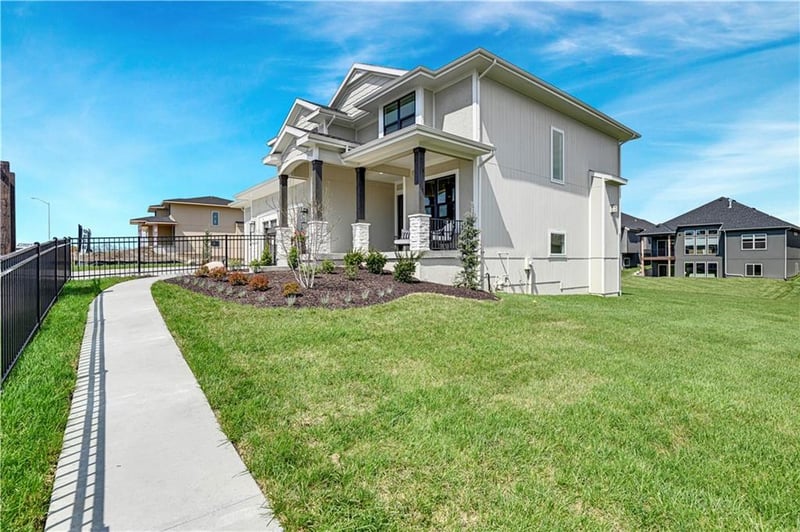 15412 161st Ter, Olathe, KS 66062