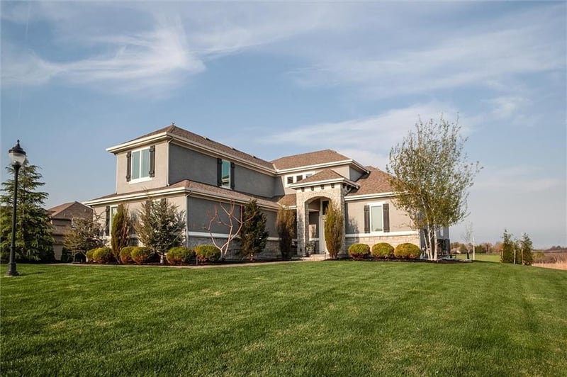 8160 N Callaway Ave, Kansas City, MO 64152