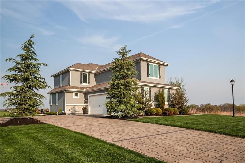 8160 N Callaway Ave, Kansas City, MO 64152
