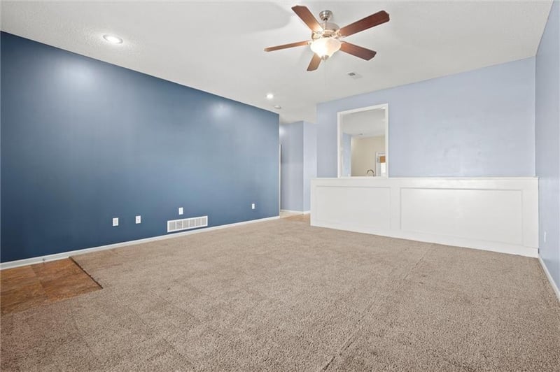 7701 NW 122nd St, Kansas City, MO 64163