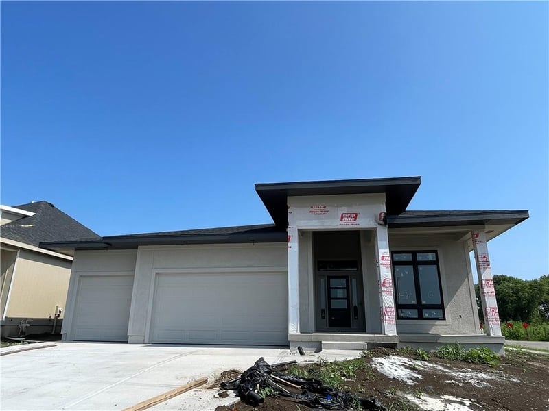 15286 161st St, Olathe, KS 66062