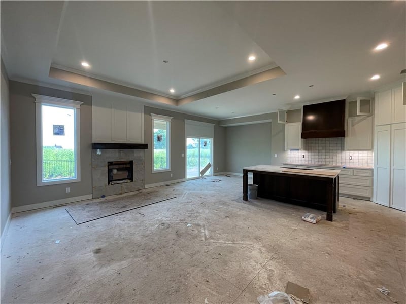 15302 161st St, Olathe, KS 66062