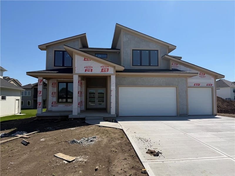 15291 161st Ter, Olathe, KS 66062