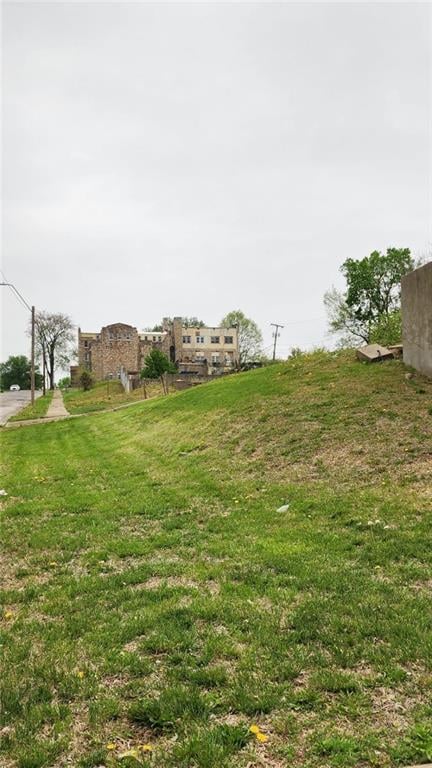 4314 Chestnut Ave, Kansas City, MO 64130