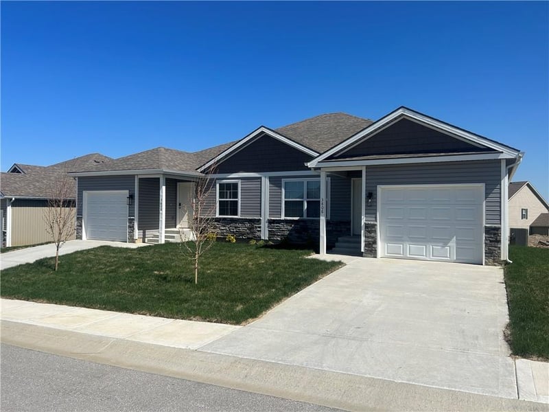 3806-3808 NW 93rd St, Kansas City, MO 64154
