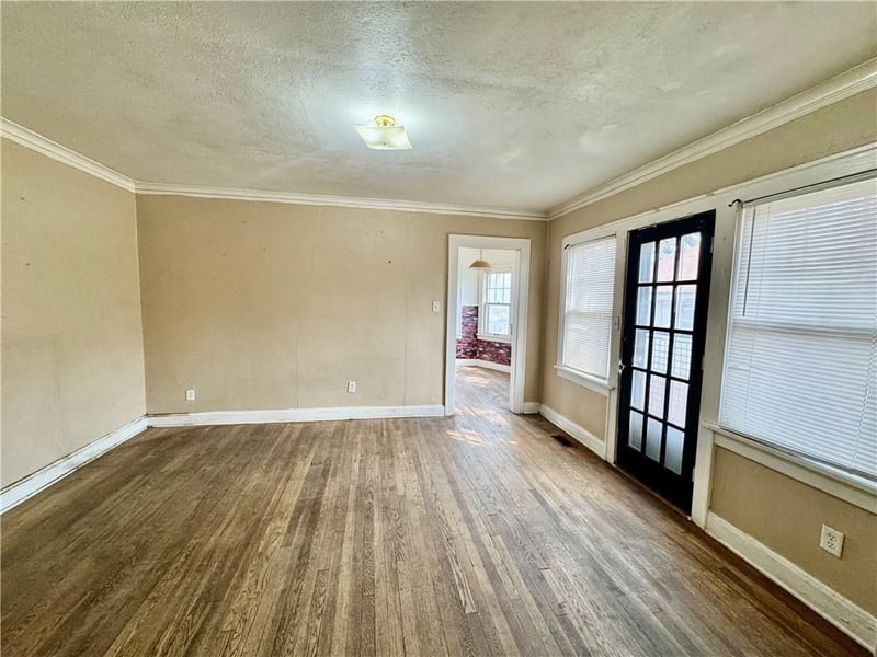 1400 77th Ter, Kansas City, MO 64131