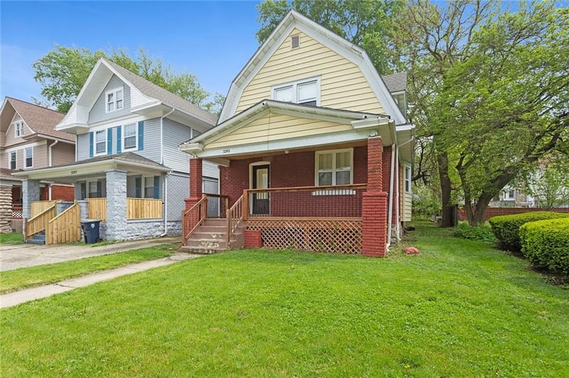 3245 Victor St, Kansas City, MO 64128