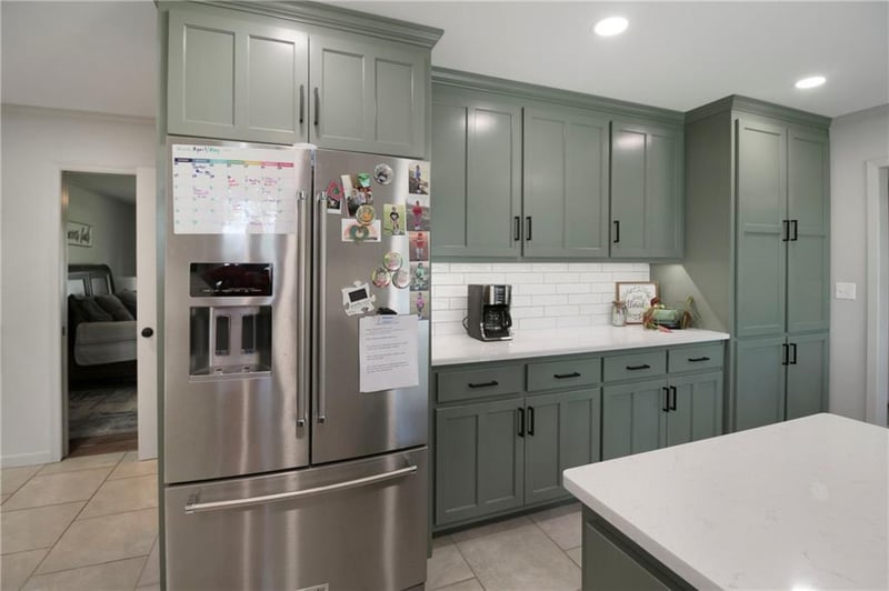 502 Maple Crest Dr, Parsons, KS 67357