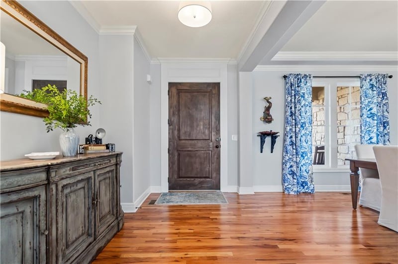 9501 W 162nd St, Stilwell, KS 66085