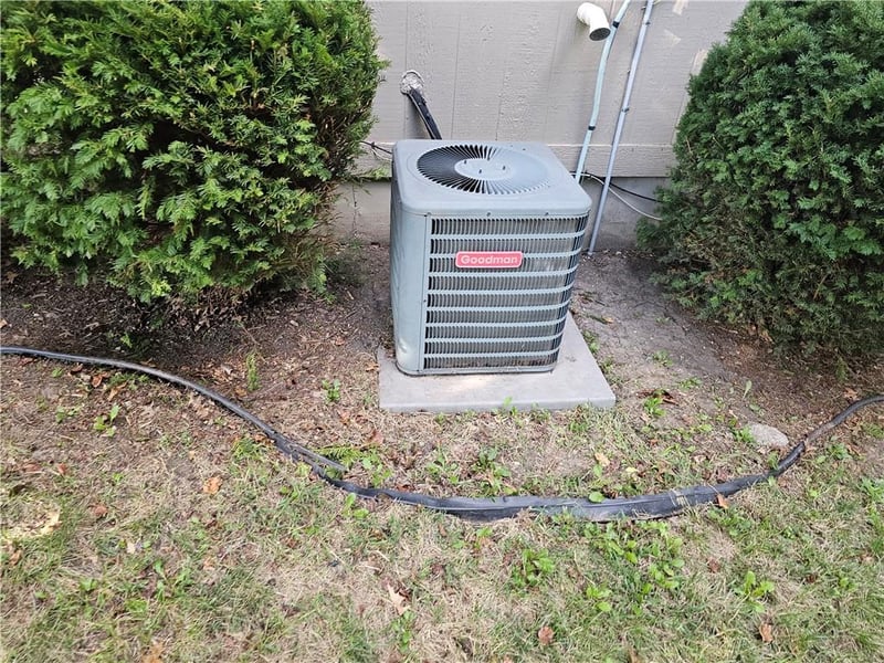 1307 Florance Ave, Lee's Summit, MO 64086