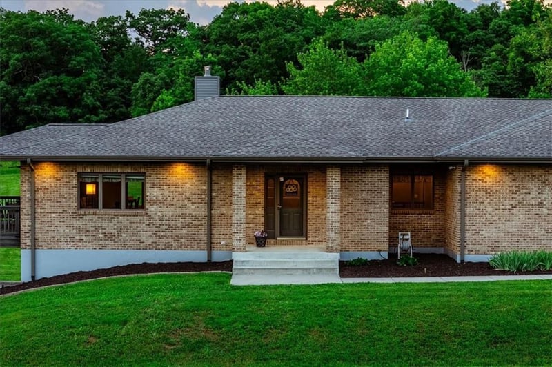 5350 NE 96th St, Kansas City, MO 64156