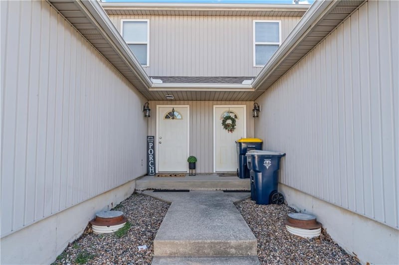 10631-10637 N Locust Ct, Kansas City, MO 64155