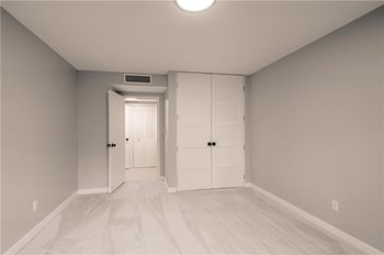 4550 Warwick Blvd #210-211, Kansas City, MO 64111
