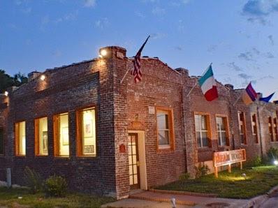 2223 Guinotte Ave, Kansas City, MO 64120