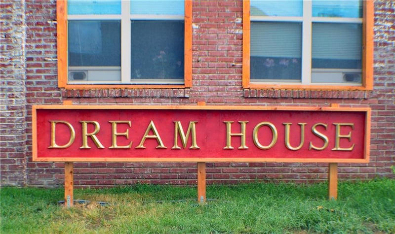 2223 Guinotte Ave, Kansas City, MO 64120