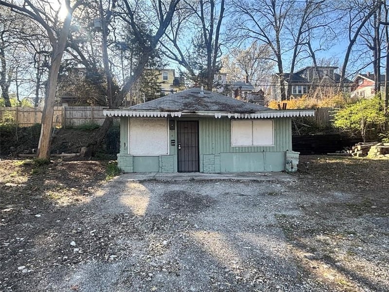 5014 Paseo Blvd, Kansas City, MO 64110