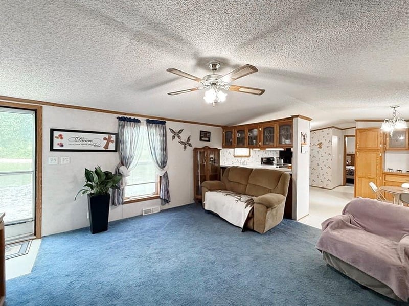 9175 S 751 Rd, Stockton, MO 65785