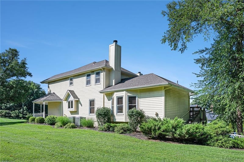 14510 NW 73rd St, Kansas City, MO 64152