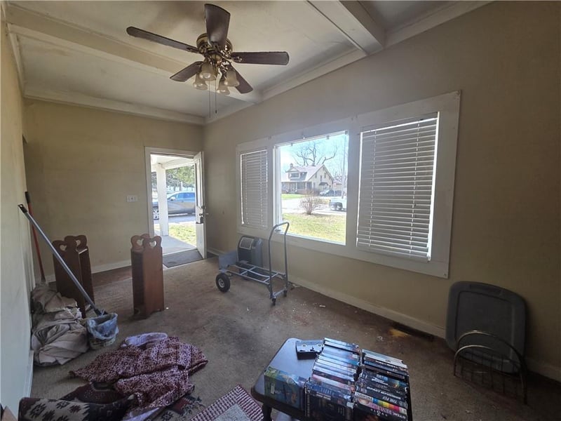 329 Center St, Gardner, KS 66030