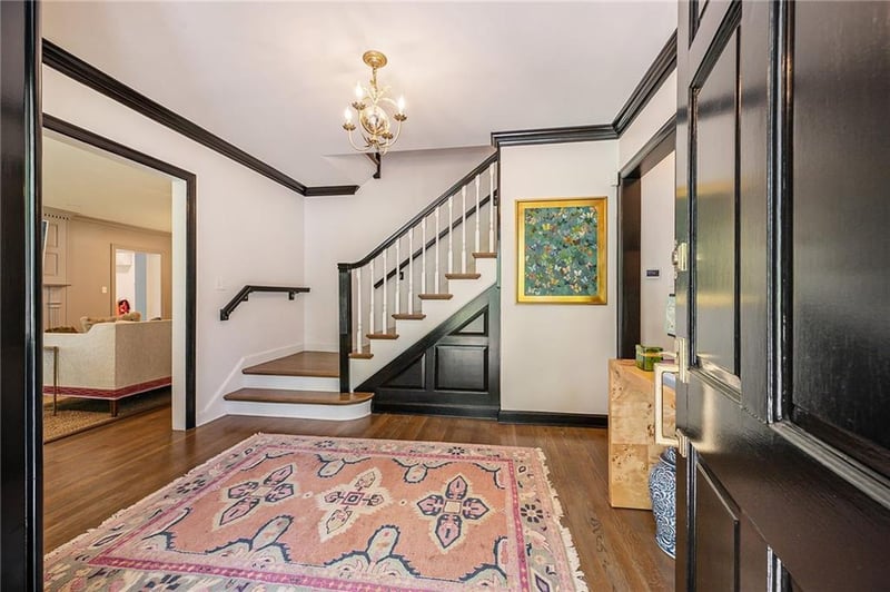 1250 W 63rd Ter, Kansas City, MO 64113