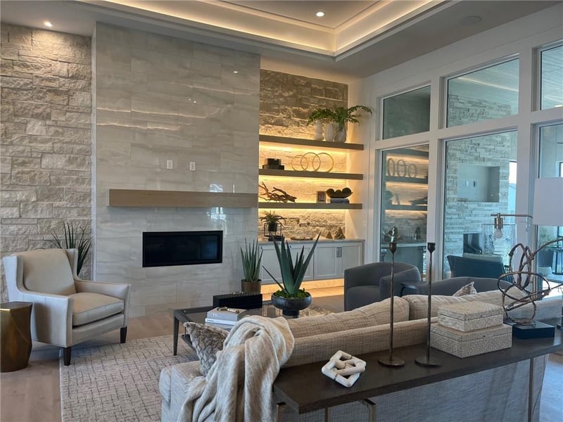 12605 170th St, Overland Park, KS 66221