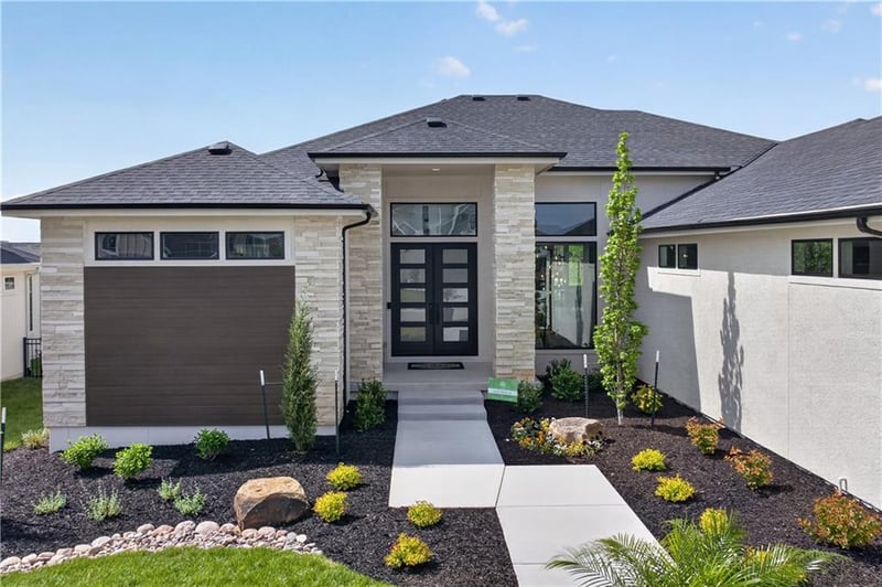 12605 W 170th St, Overland Park, KS 66221