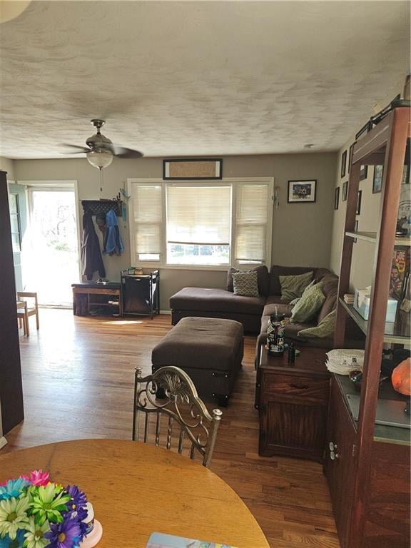 8212 51st St, Kansas City, MO 64119