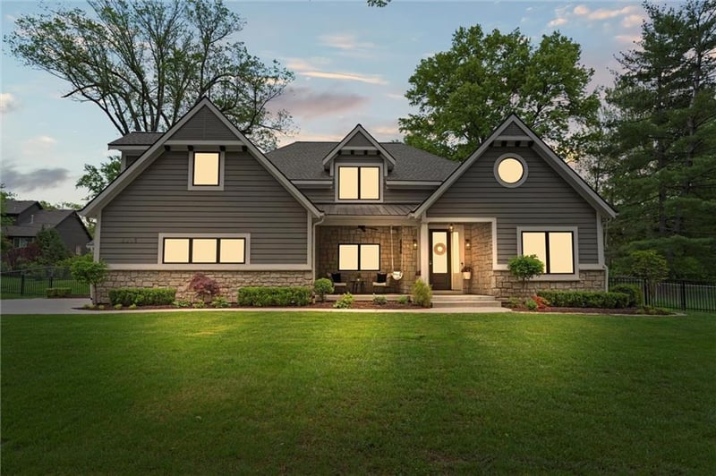8023 Wenonga Rd, Leawood, KS 66206