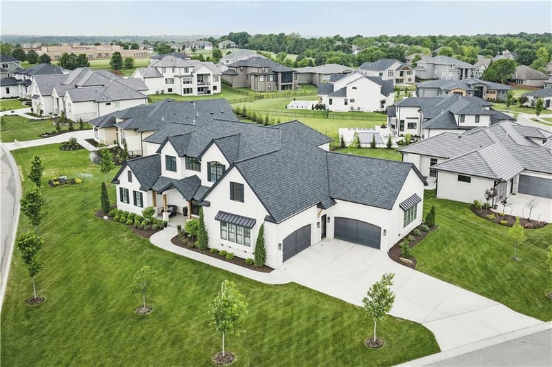 15500 El Monte St, Overland Park, KS 66224