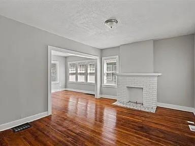 809 Monroe Ave, Kansas City, MO 64124