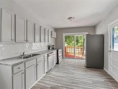 809 Monroe Ave, Kansas City, MO 64124