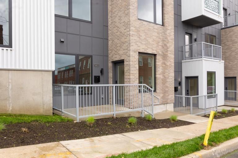 1031 Pacific St, Kansas City, MO 64106