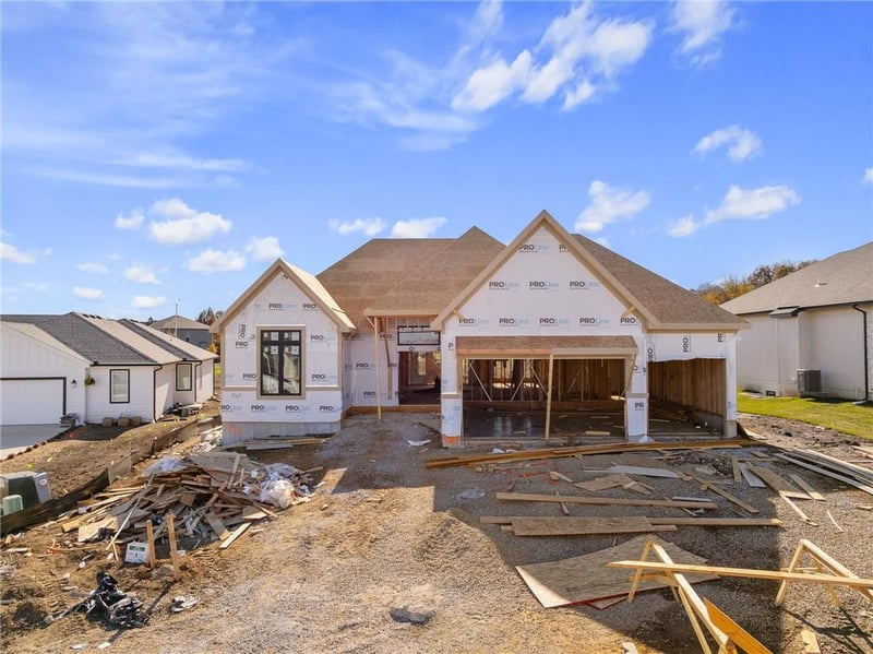 9069 Shady Bend Rd, Lenexa, KS 66227