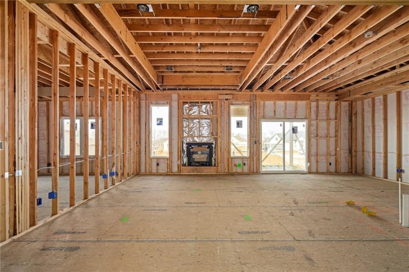 25008 W 141st Ter, Olathe, KS 66061