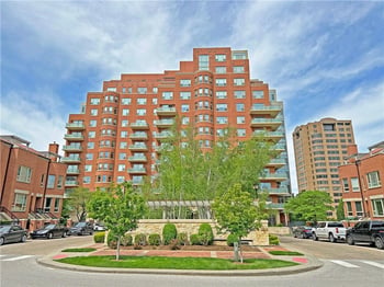 4950 Central St #102, Kansas City, MO 64112