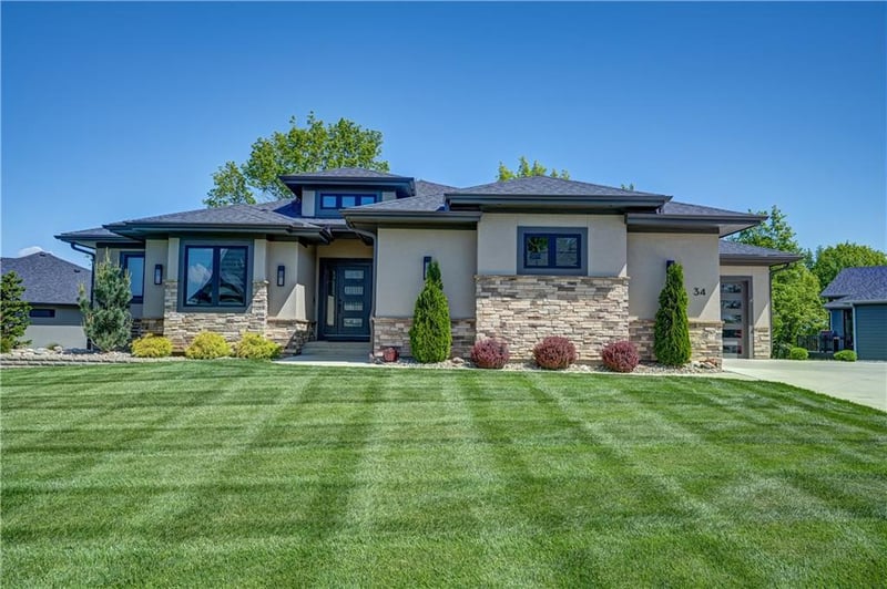 34 Sequoyah Point, Lake Winnebago, MO 64034