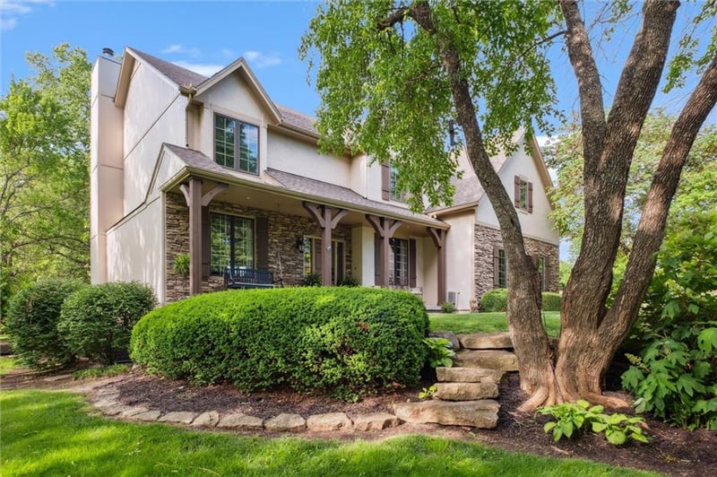 3490 W 183rd St, Stilwell, KS 66085