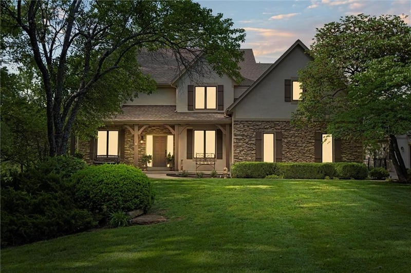 3490 W 183rd St, Stilwell, KS 66085