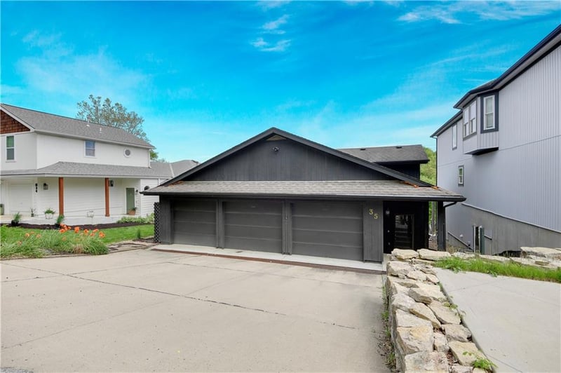 35 N St, Lake Lotawana, MO 64086