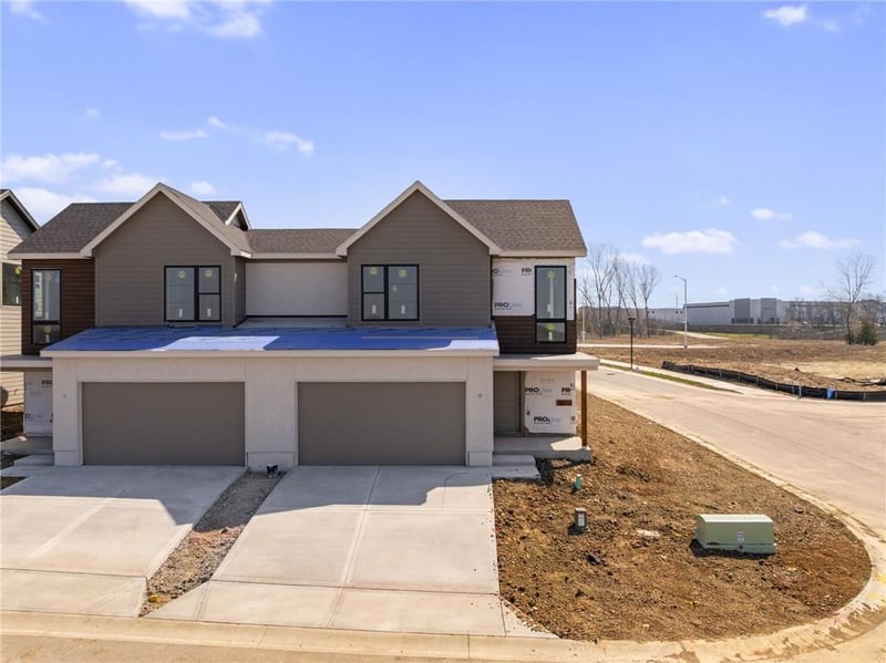 9595 Jupiter St, Lenexa, KS 66219