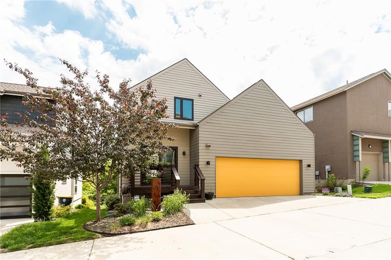 2416 Forest Ave, Kansas City, MO 64108