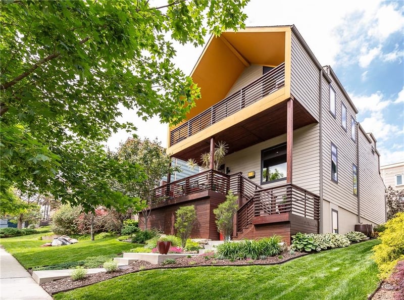 2416 Forest Ave, Kansas City, MO 64108