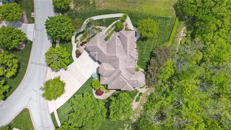 21211 E 34th St S, Independence, MO 64057