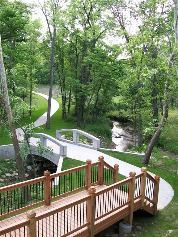 8713 N Farley Cir, Kansas City, MO 64157