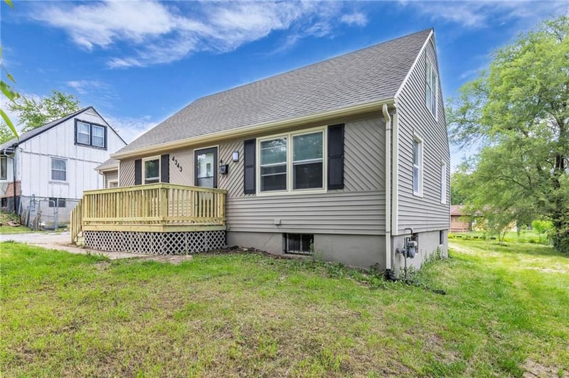 4343 Lister Ave, Kansas City, MO 64130