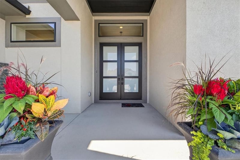 5907 Lucerne Ave, Kansas City, MO 64151